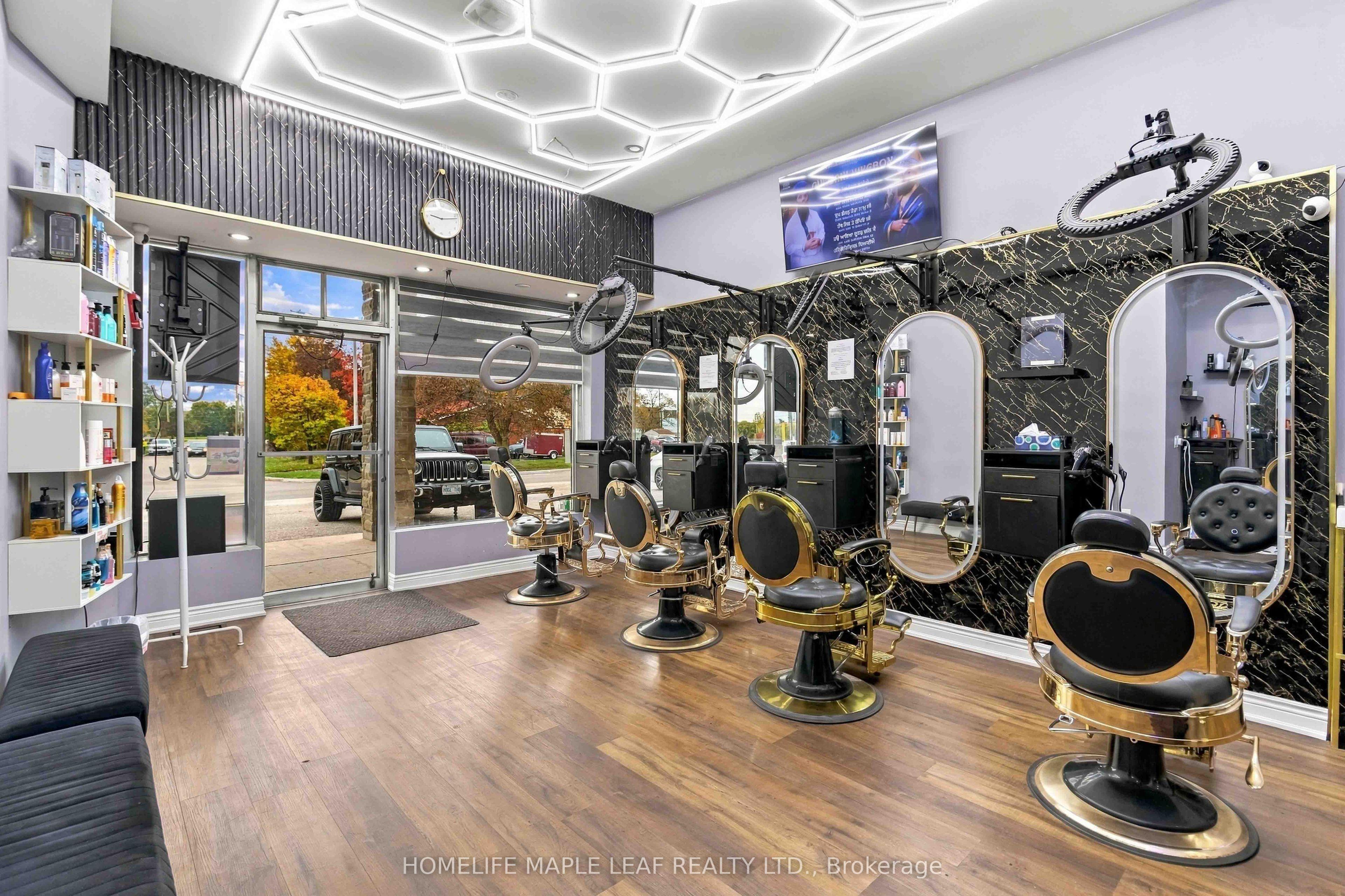 8 Flowertown Avenue, Brampton, ON L6X 2J9