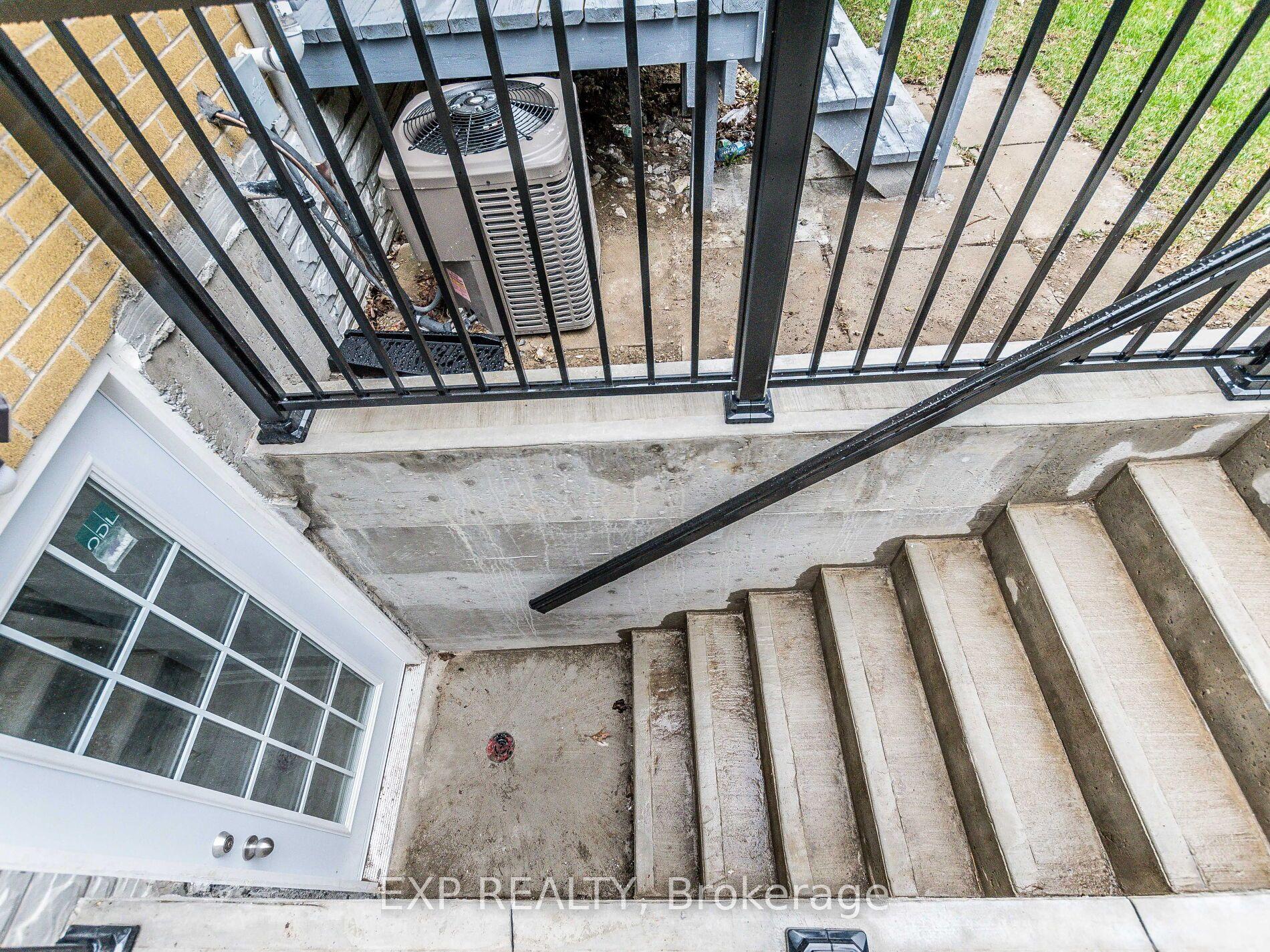 91 Corby Crescent Basement Apartment, Brampton, ON L6Y 1H3