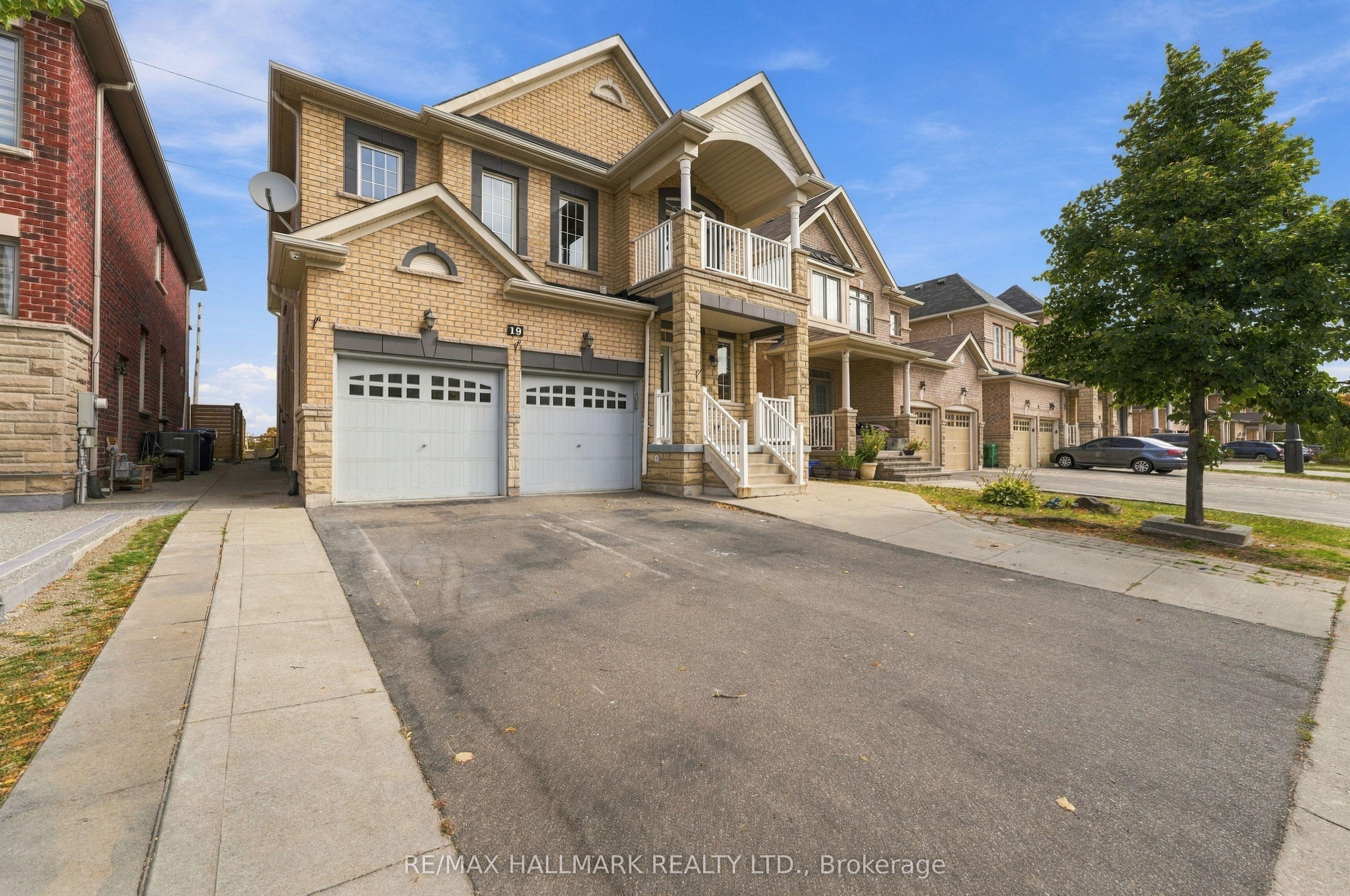 19 Durango Drive, Brampton, ON L6X 2Z2