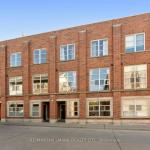 39 Dekoven Mews 4, Toronto, ON M6P 4H5