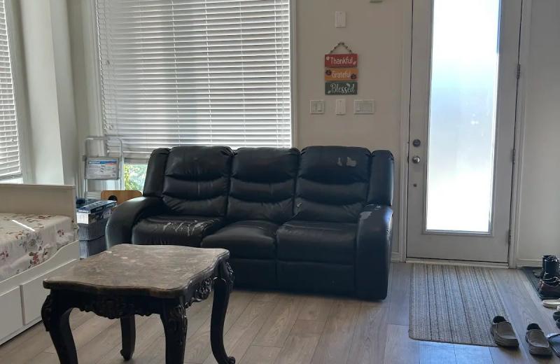22 Humberwood Boulevard 4, Toronto, ON M9W 6X7