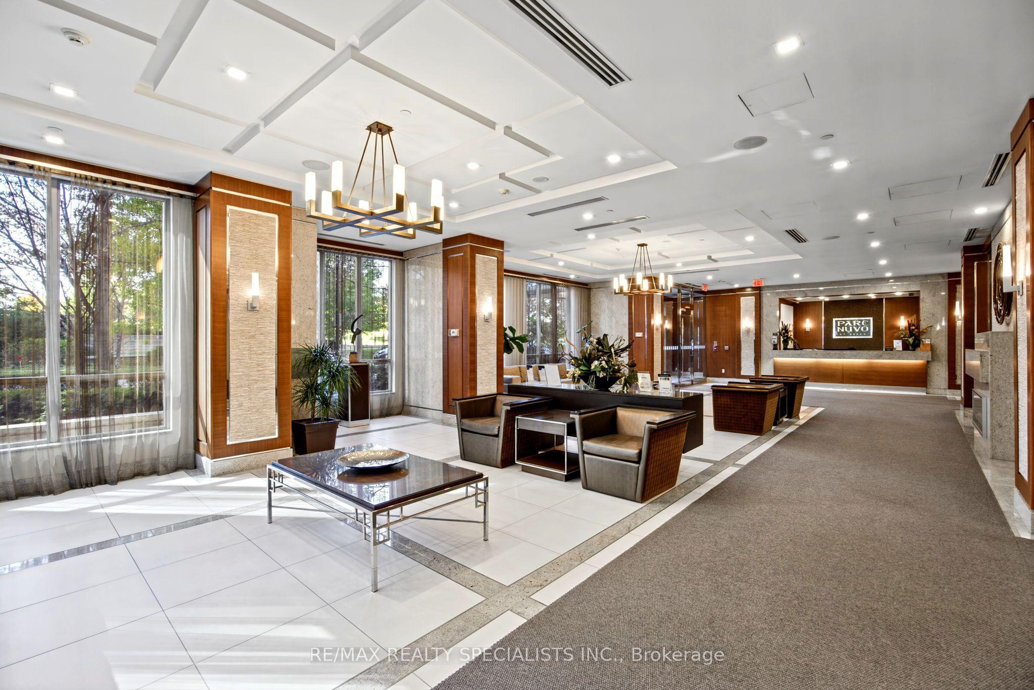 15 Viking Lane 1106, Toronto, ON M9B 0A4