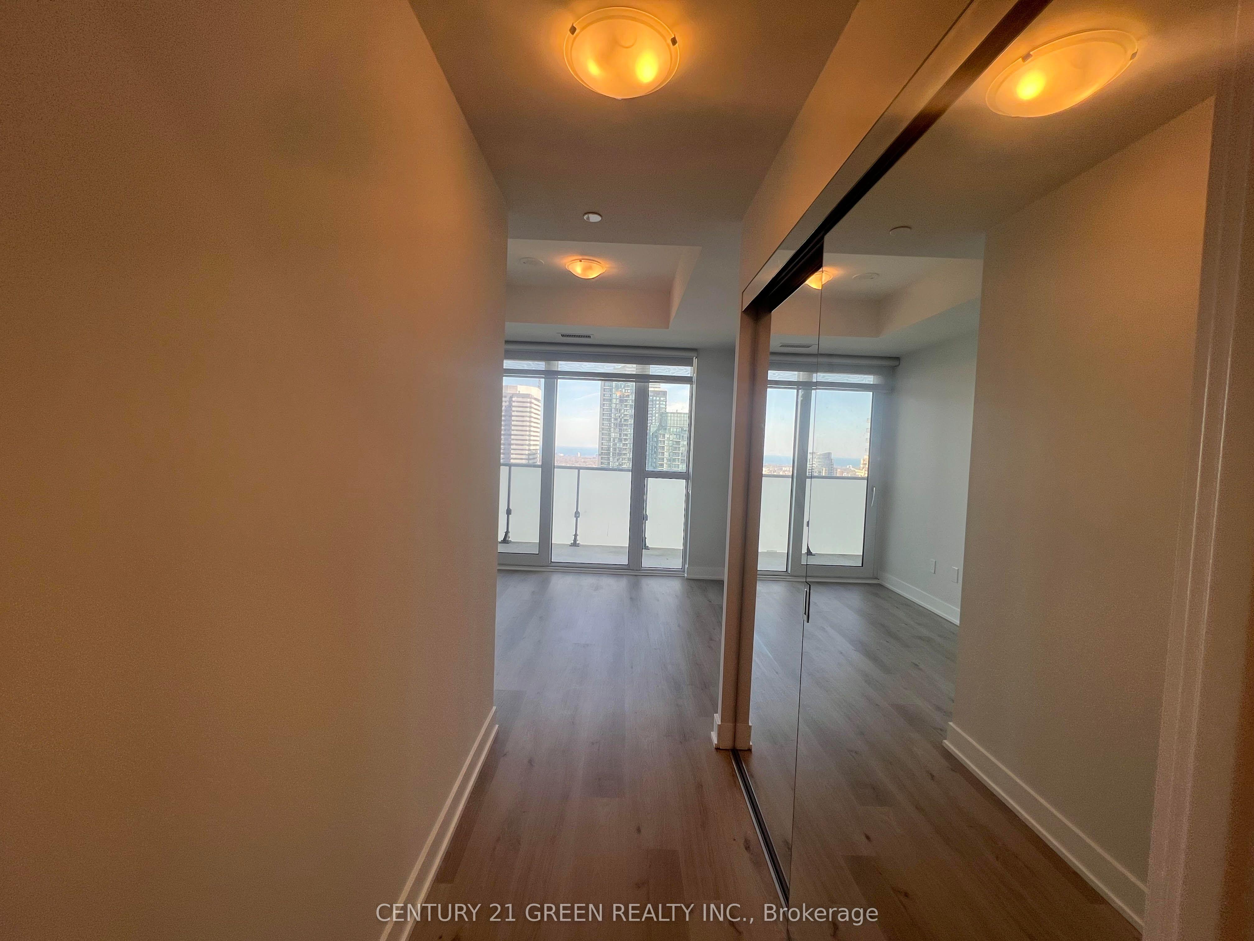 430 Square One Drive 3203, Mississauga, ON L5B 0L6