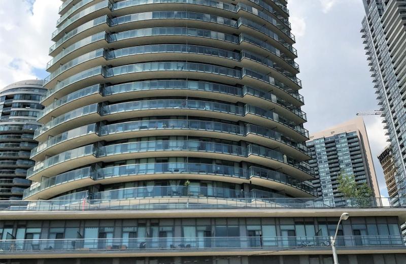 2230 Lake Shore Boulevard W 2408, Toronto, ON M8V 0B2