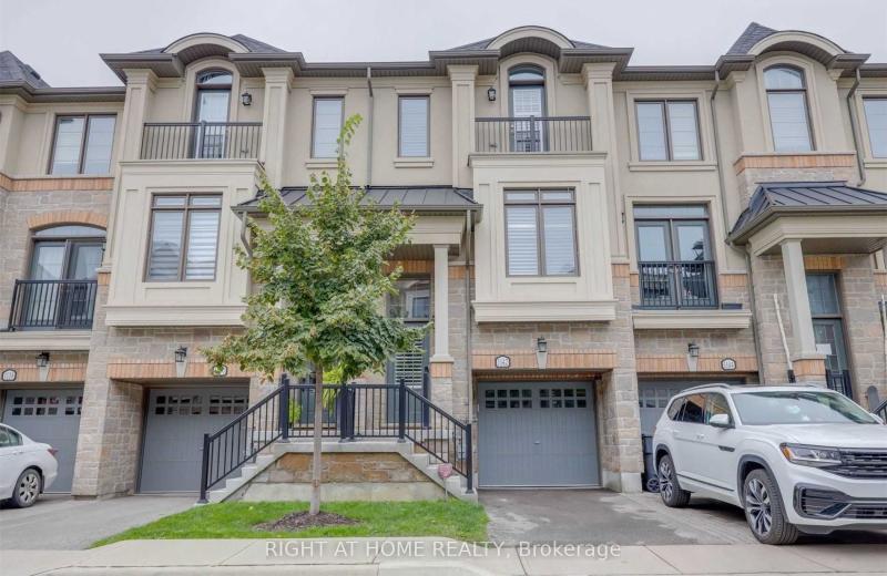 1142 Beachcomber Road, Mississauga, ON L5G 0B5