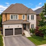 2121 Blackforest Crescent, Oakville, ON L6M 4T6