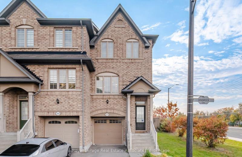 1451 Granrock Crescent, Mississauga, ON L5V 0E1