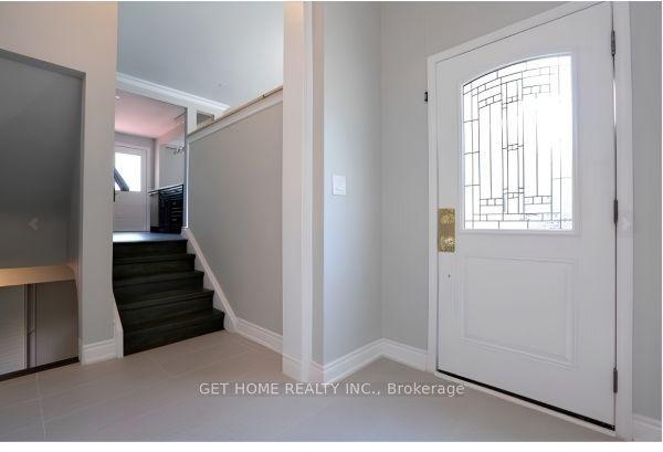 553 Third Line, Oakville, ON L6L 4A8