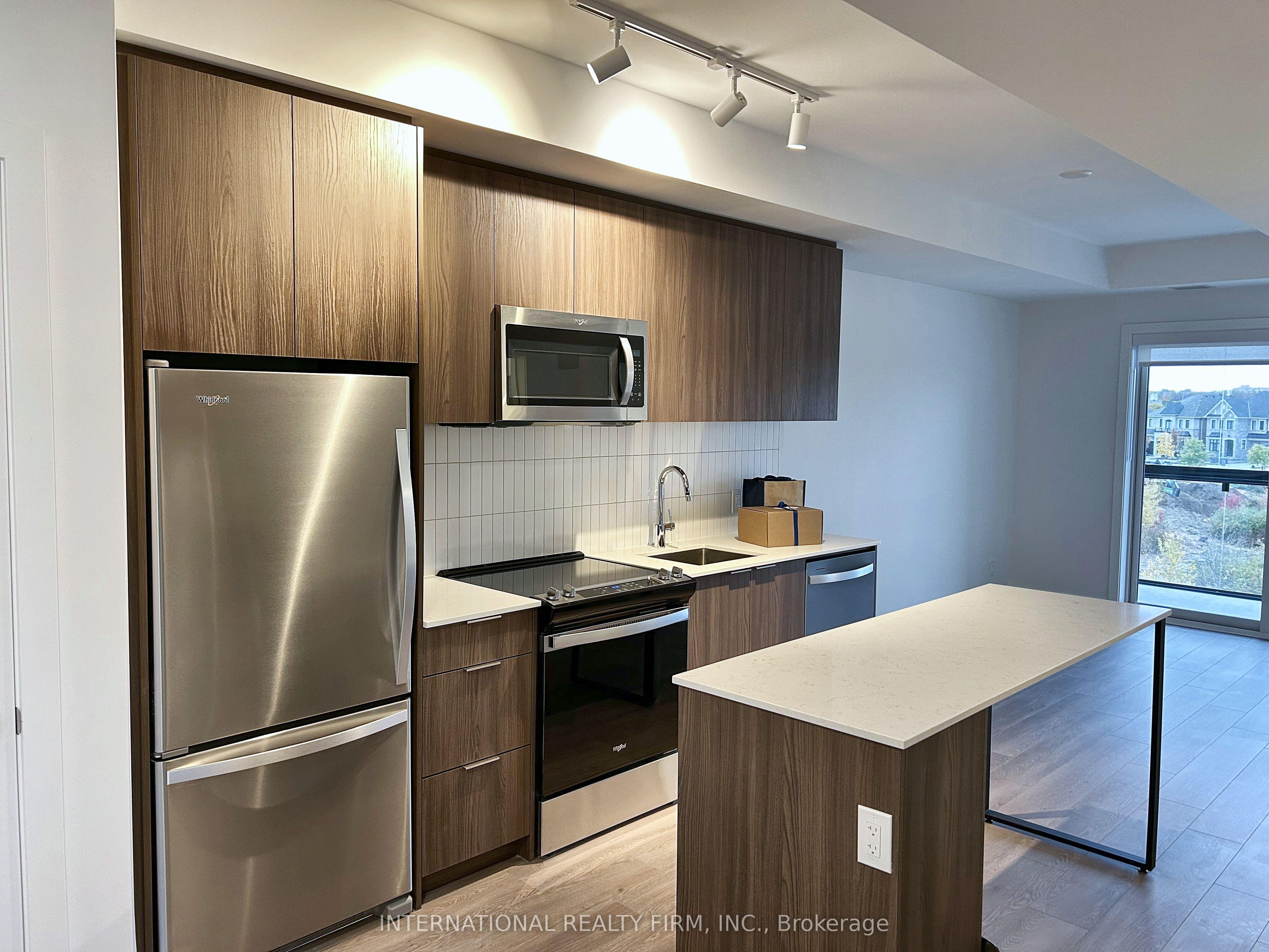 3008 William Cutmore Boulevard 307, Oakville, ON L6H 8A4