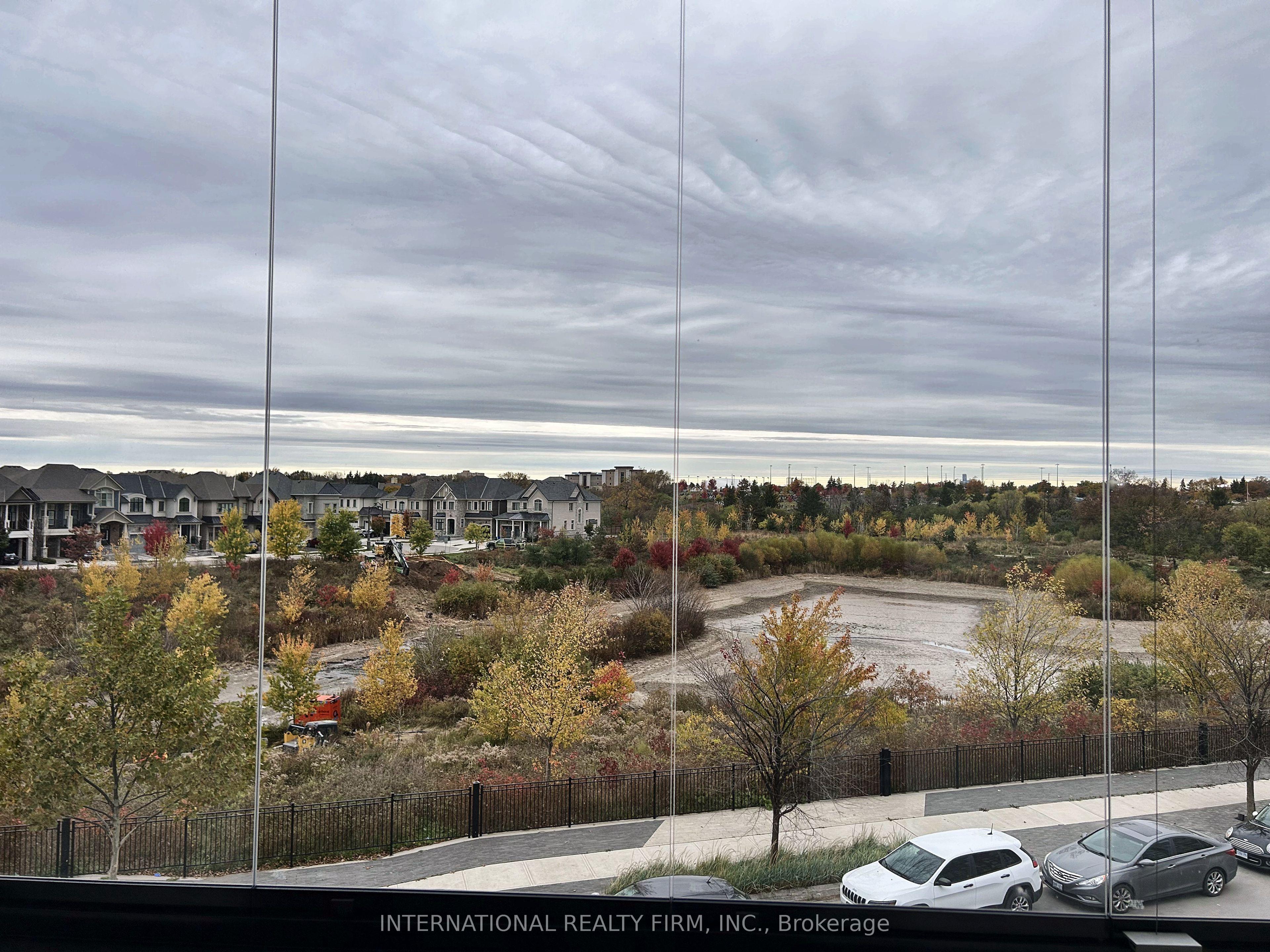 3008 William Cutmore Boulevard 307, Oakville, ON L6H 8A4