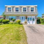 256 Wellesworth Drive, Toronto, ON M9C 4S6