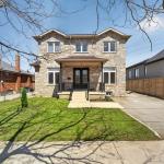 114 Regent Road, Toronto, ON M3K 1H4
