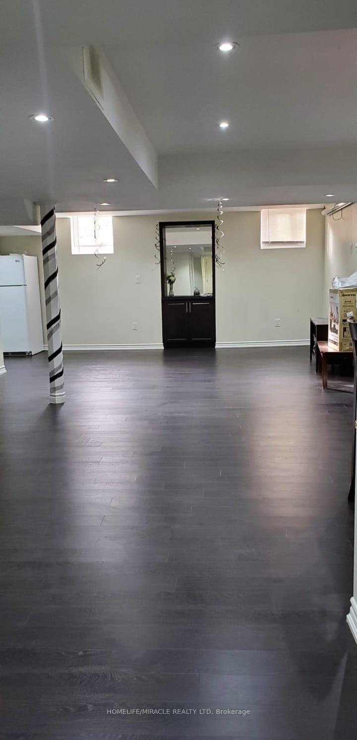 Lower Level - 19 Lisson Crescent, Brampton, ON L6X 5H9