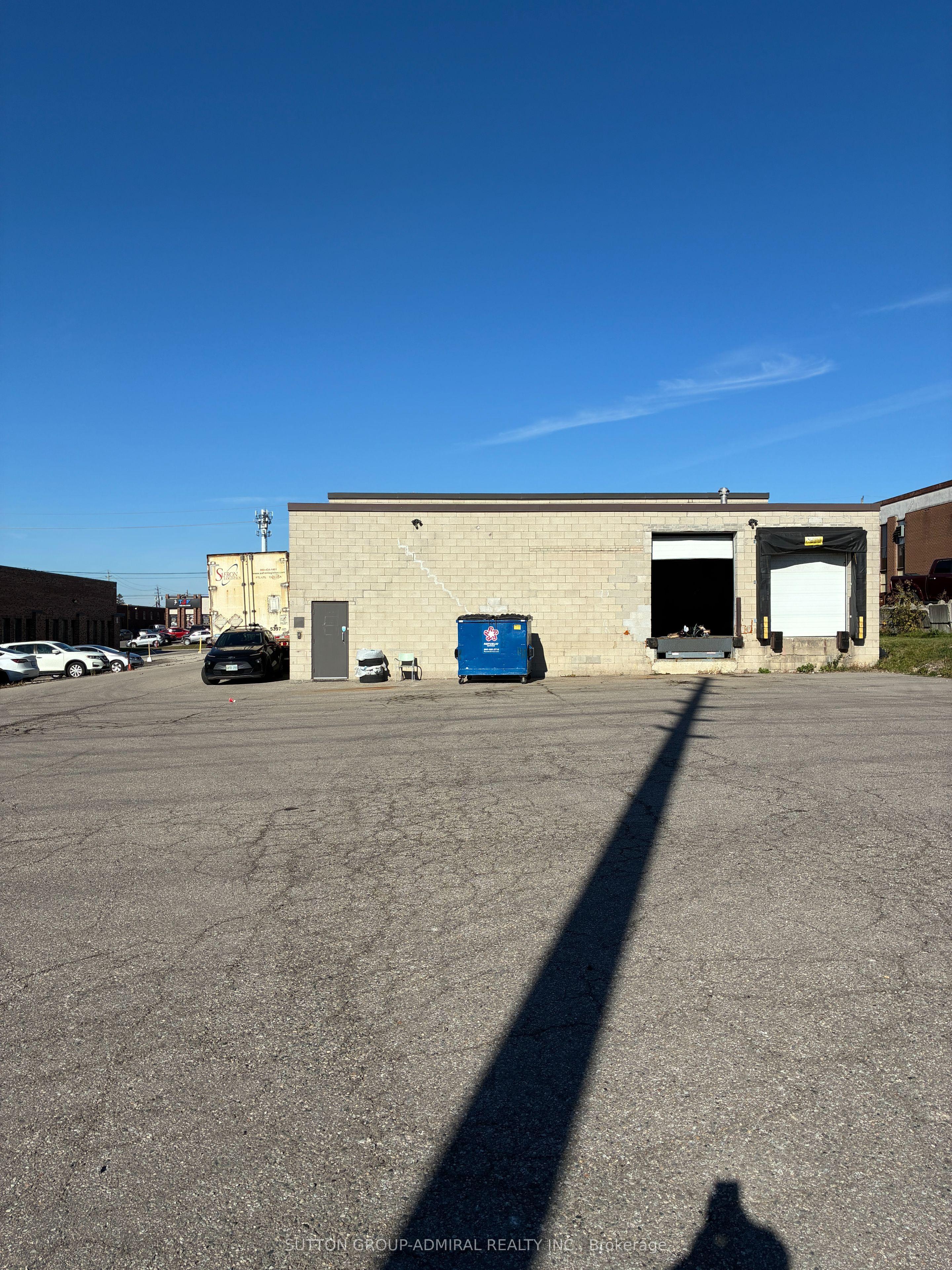 1160 Fewster Drive, Mississauga, ON L4W 1A1