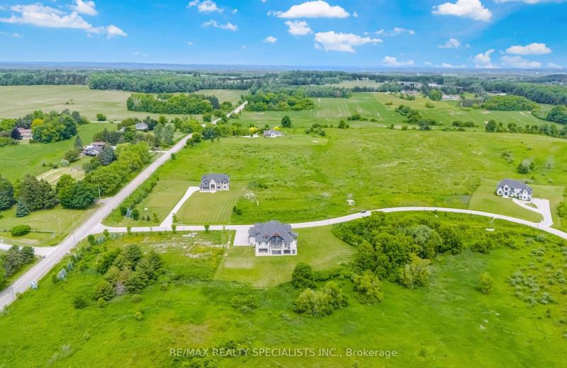 46 Ferrara Drive, Caledon, ON L7E 4L5
