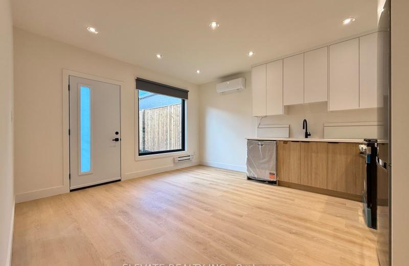396 Nairn Avenue 4, Toronto, ON M6E 4J3