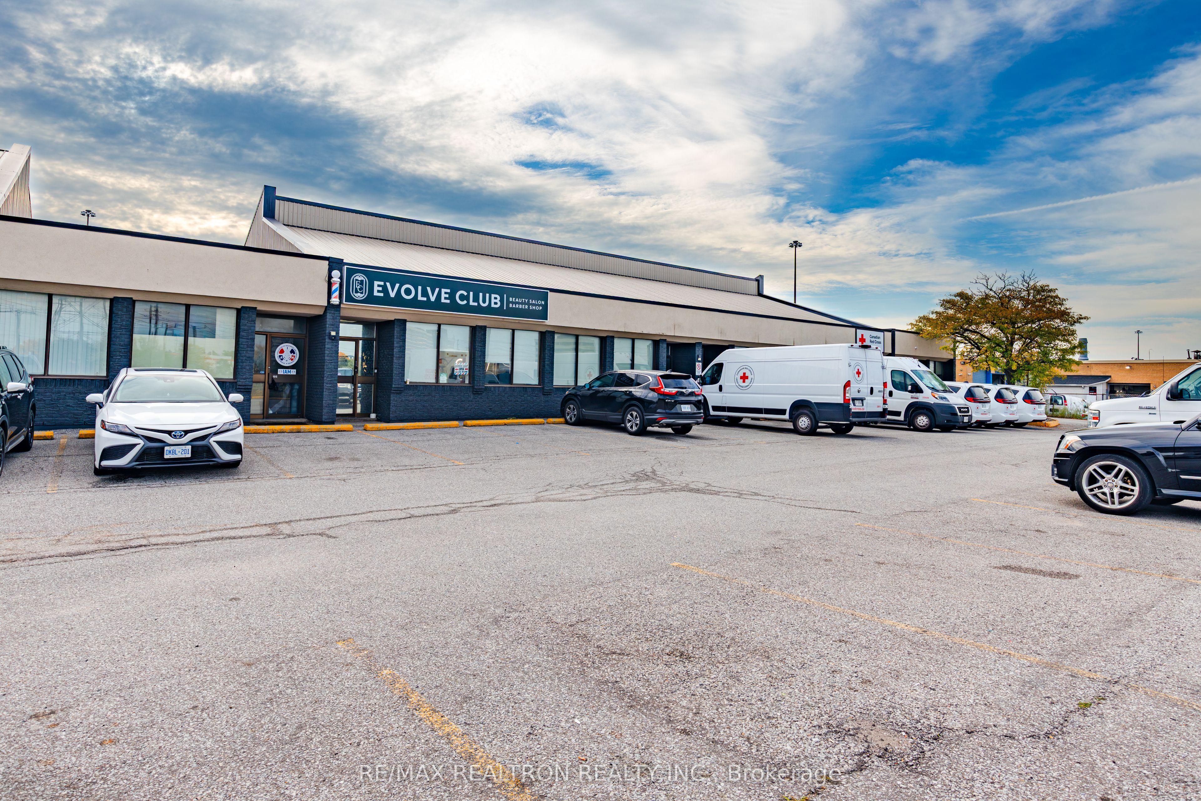 557 Dixon Road 106, Toronto, ON M9W 6K1