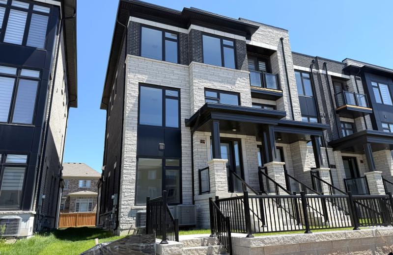 3199 Sixth Line, Oakville, ON L6H 0V8