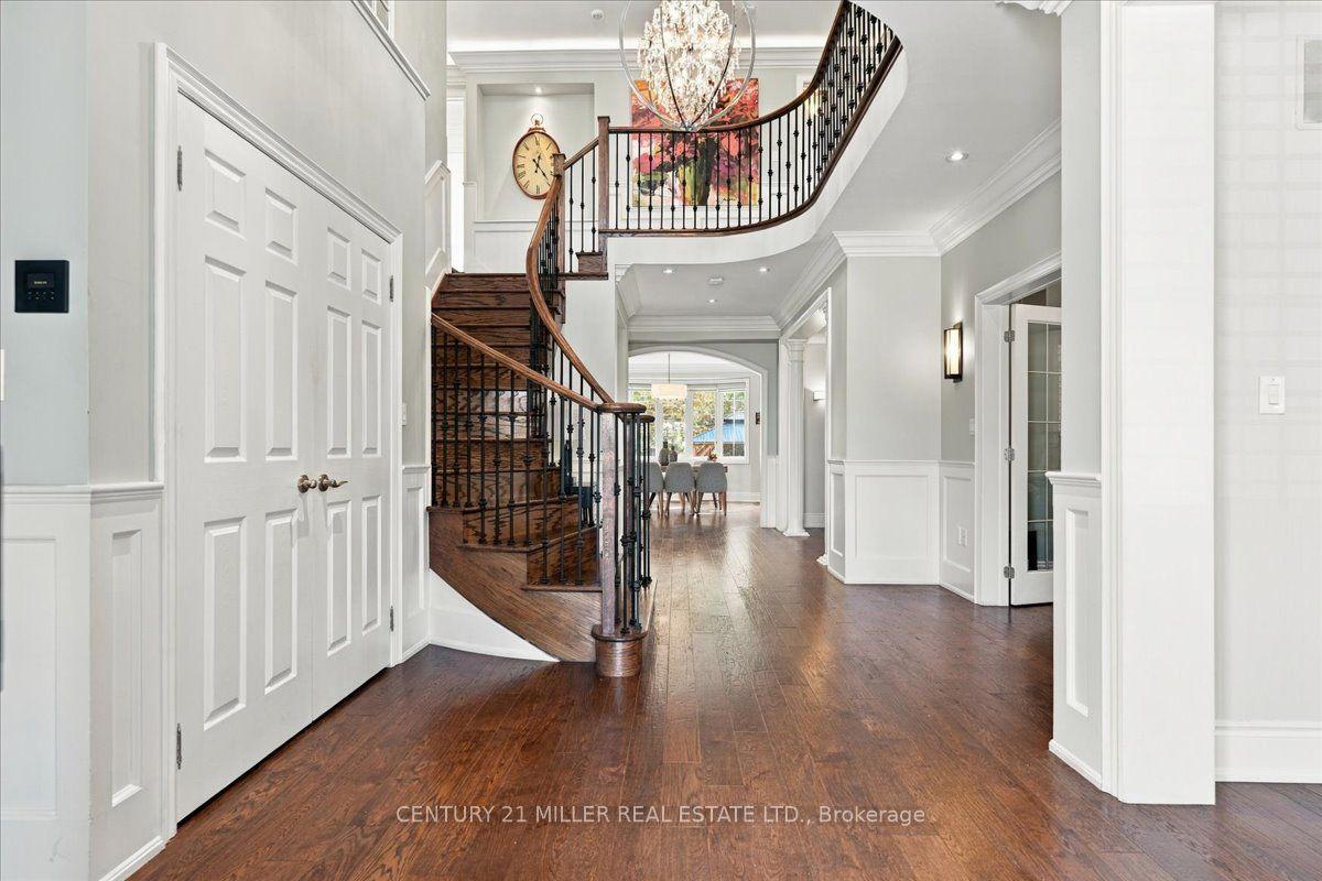 3447 Liptay Avenue, Oakville, ON L6M 0M7
