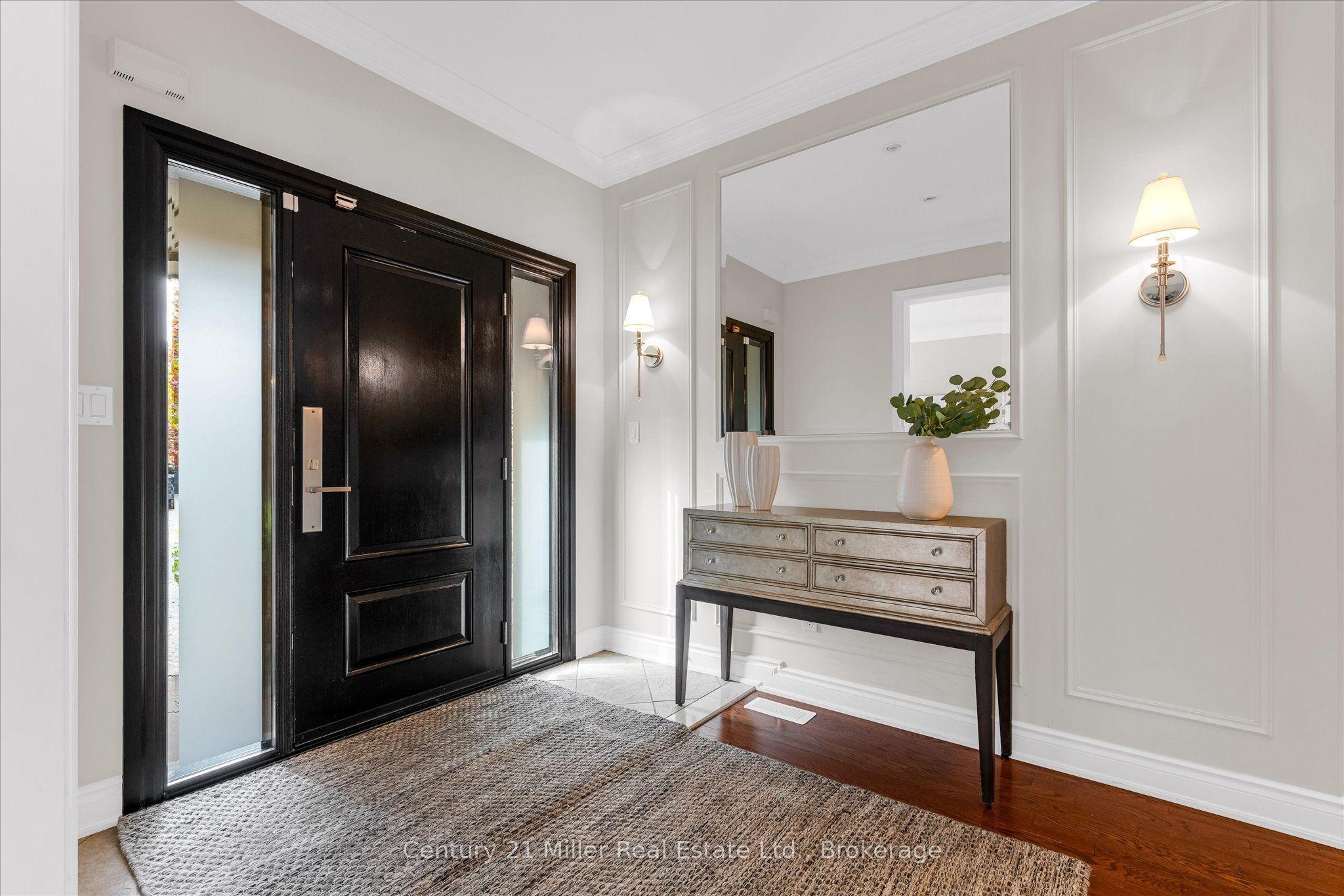 2349 Presquile Drive, Oakville, ON L6H 7P9
