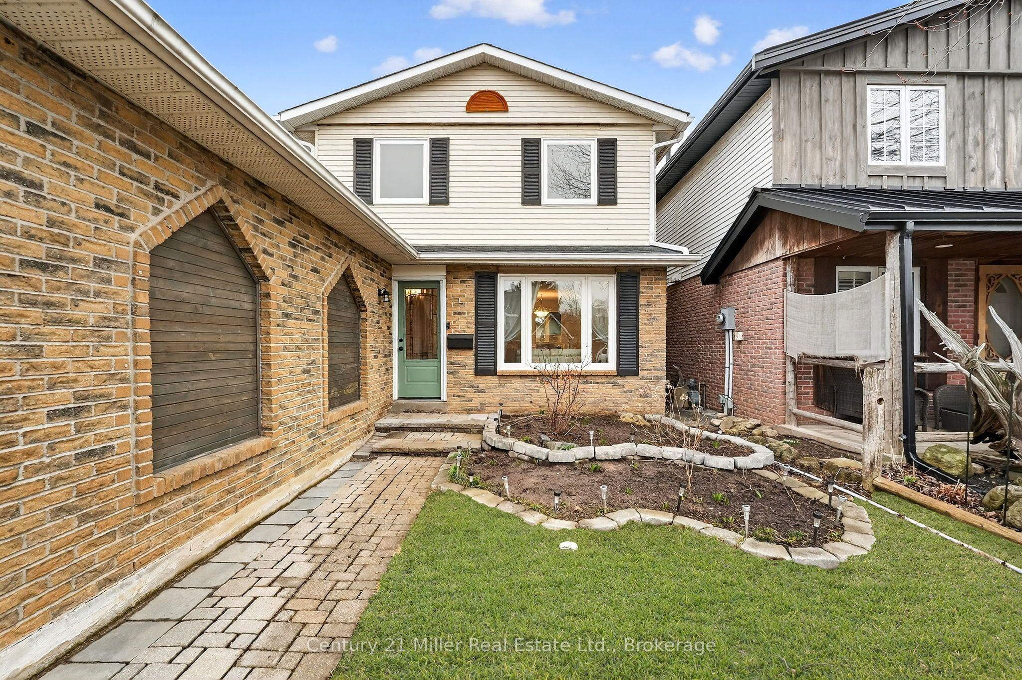 2451 Malcolm Crescent, Burlington, ON L7P 3Y7