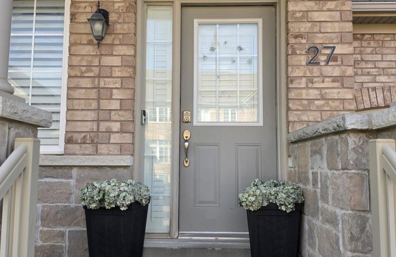 27 Saint Dennis Road, Brampton, ON L6R 3W7