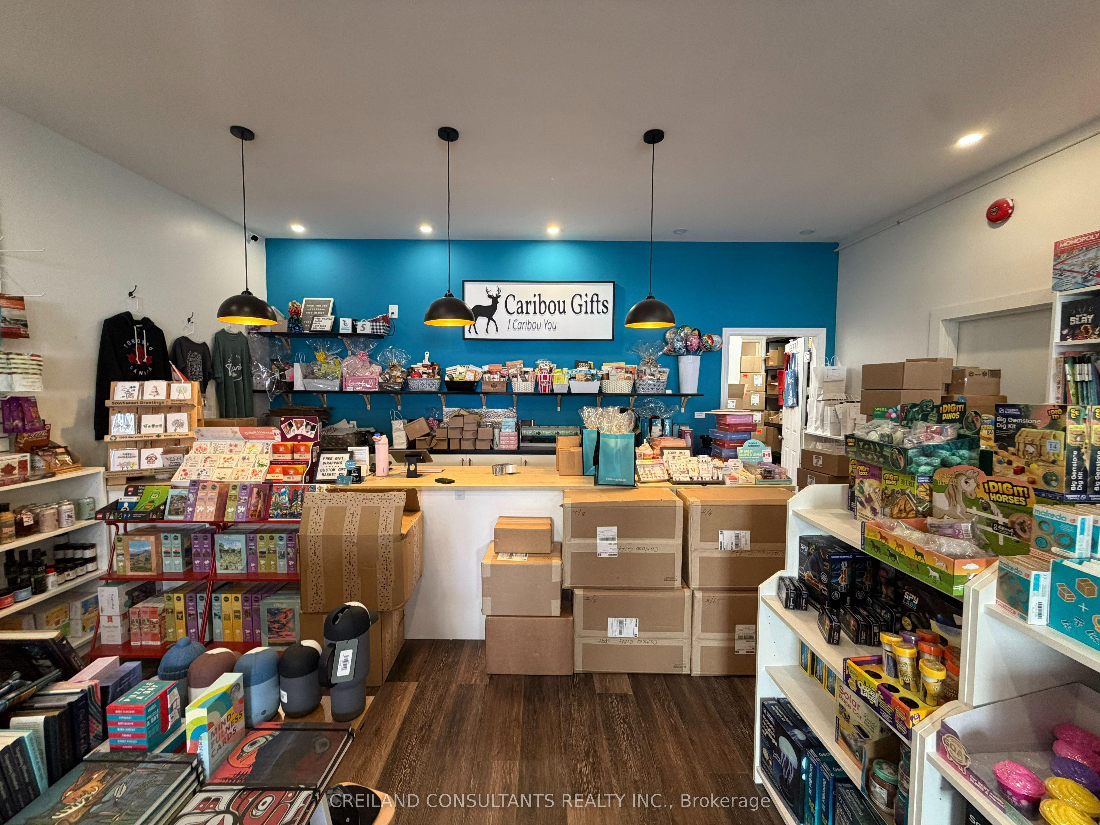 228 Mavety Street, Toronto, ON M6P 2M2