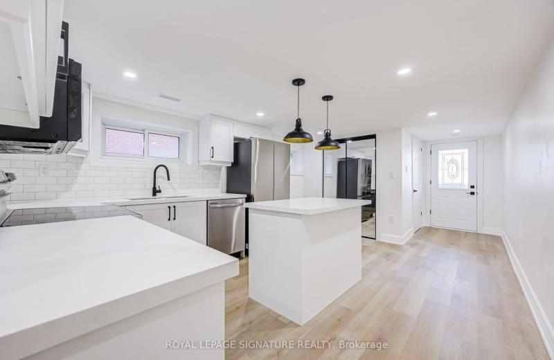 135 Cabana Drive Lower, Toronto, ON M9L 1L1