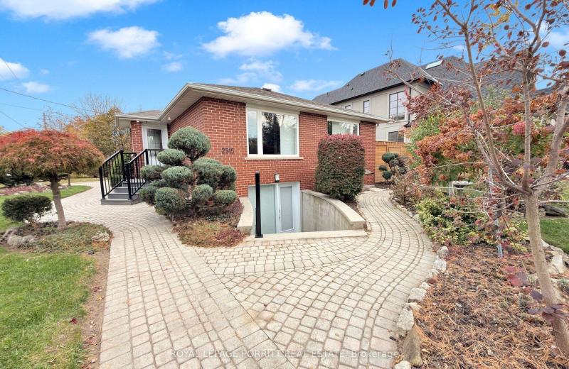2515 Edenhurst Drive lower, Mississauga, ON L5A 2L2