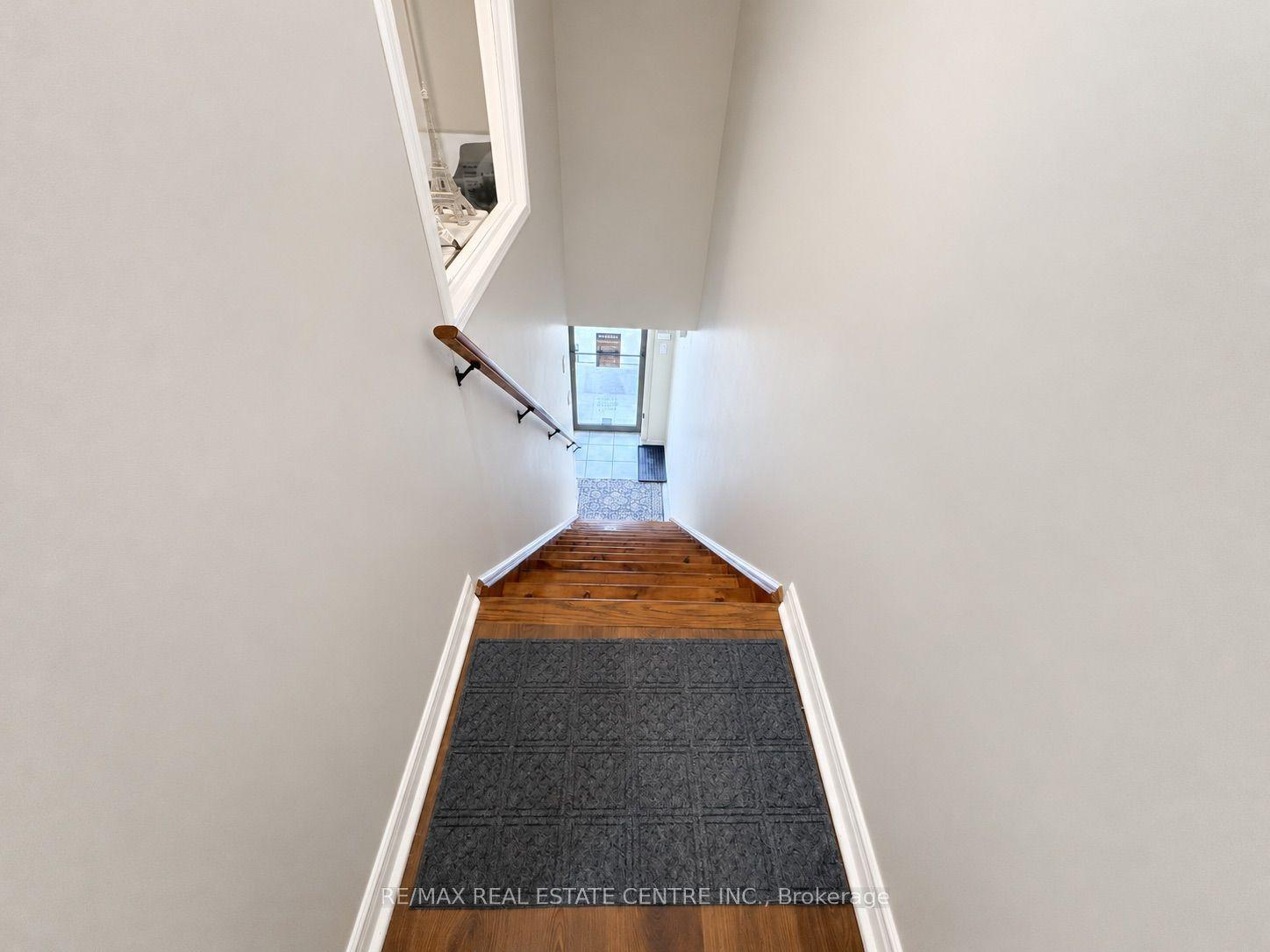 2051 Williams Parkway 3, Brampton, ON L6S 5T3