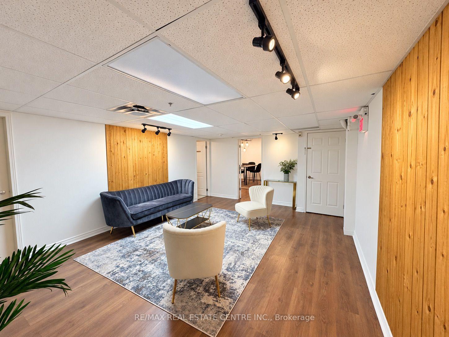 2051 Williams Parkway 3, Brampton, ON L6S 5T3
