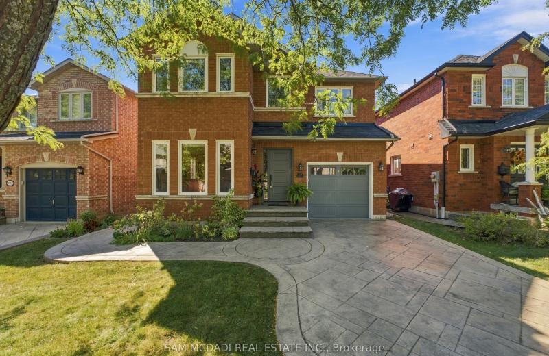 2148 Nightstar Drive, Oakville, ON L6M 3R1