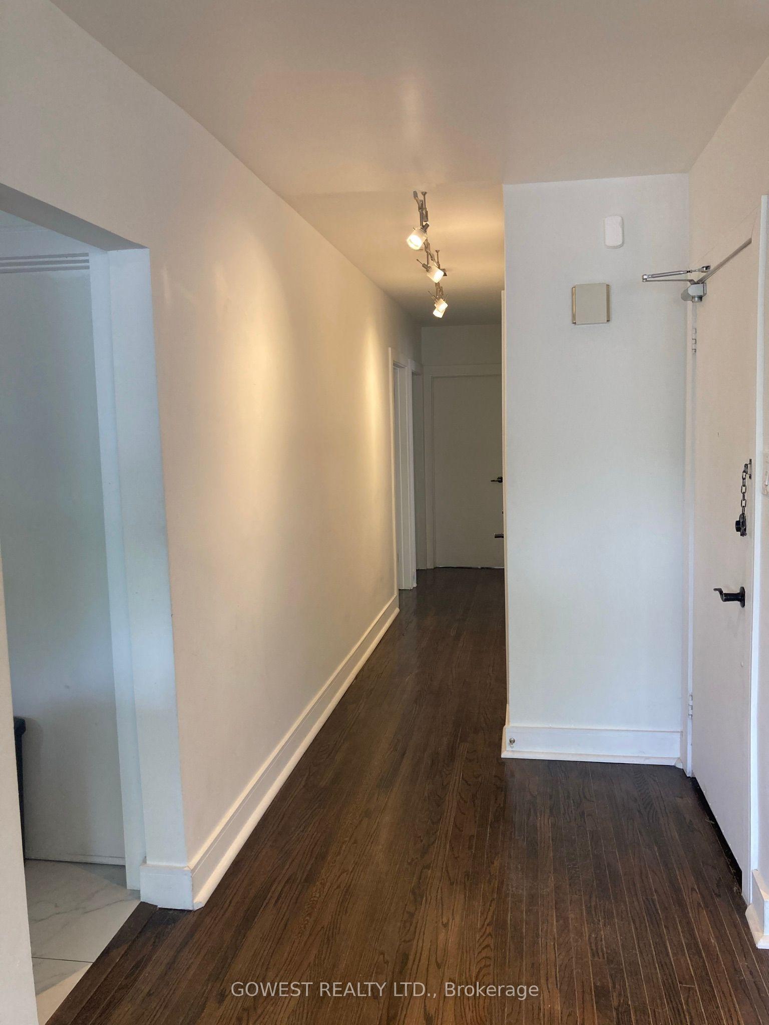 4613 Dundas Street W 1, Toronto, ON M9A 1A3