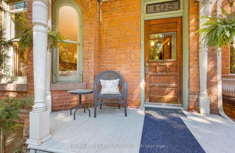 195 Dunn Avenue, Toronto, ON M6K 2S1