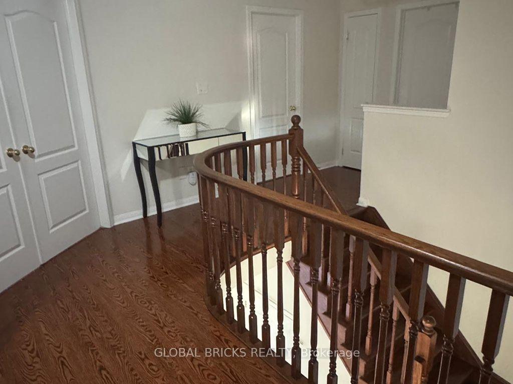 42 Bayhampton Drive, Brampton, ON L6P 2S7