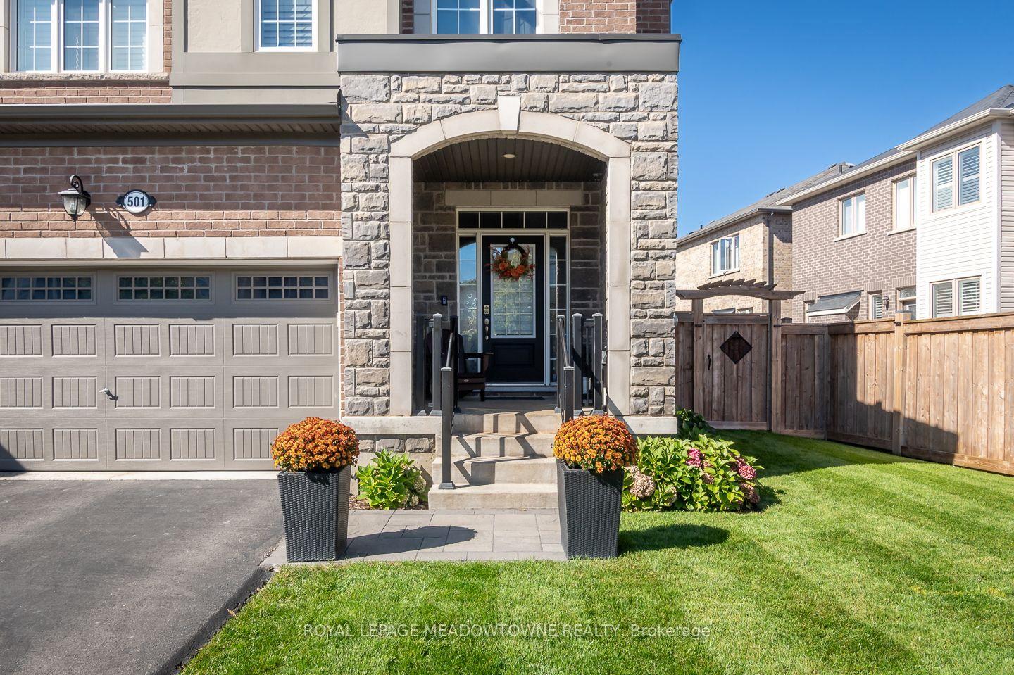 501 Juneberry Court, Milton, ON L9E 1M7