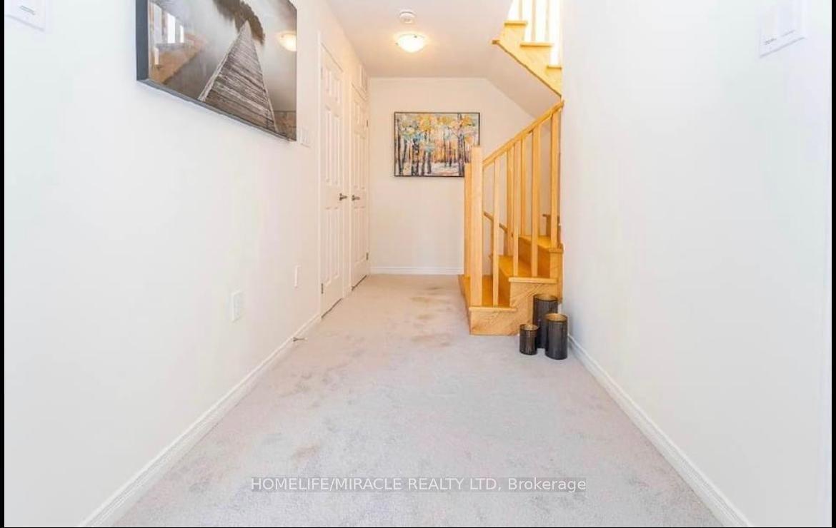 26 Humberwood Boulevard 2, Toronto, ON M9W 6X7