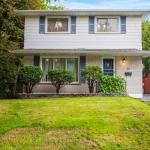77 McCraney Street W, Oakville, ON L6H 1H5