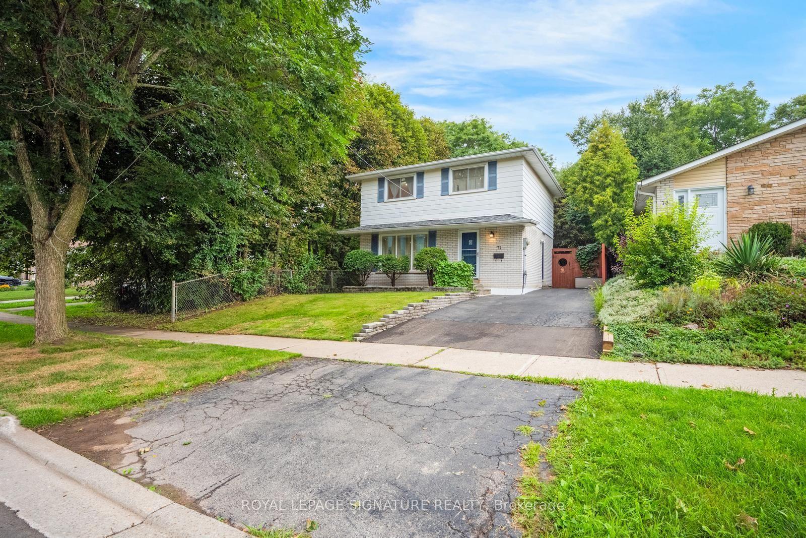 77 McCraney Street W, Oakville, ON L6H 1H5