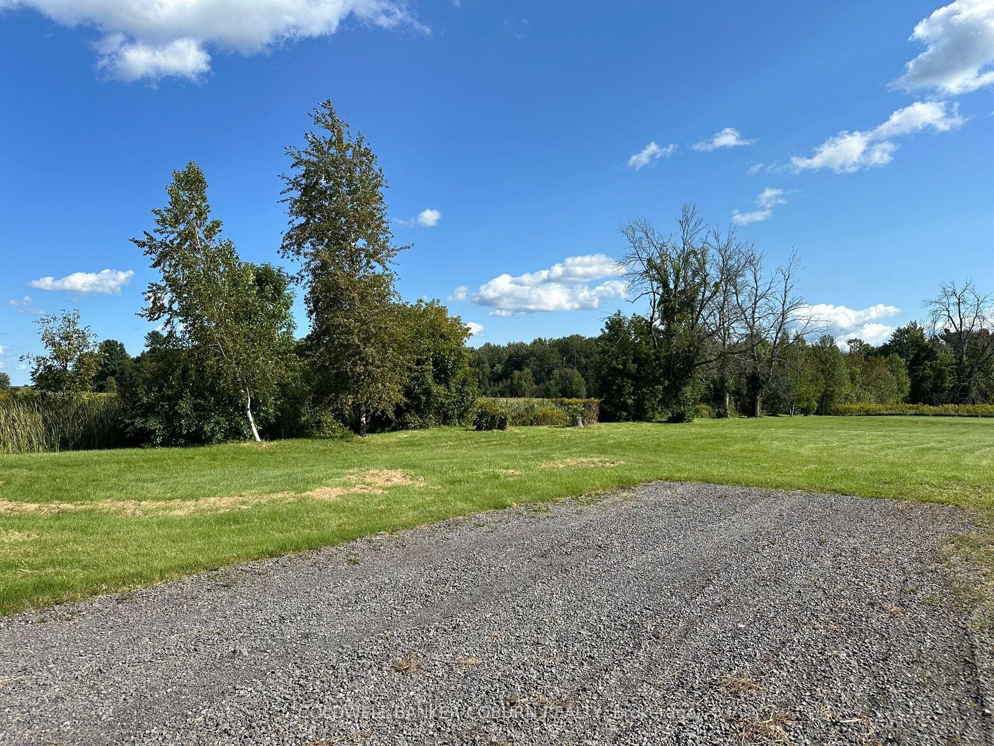 00 Cook Road, South Dundas, ON K0E 1C0