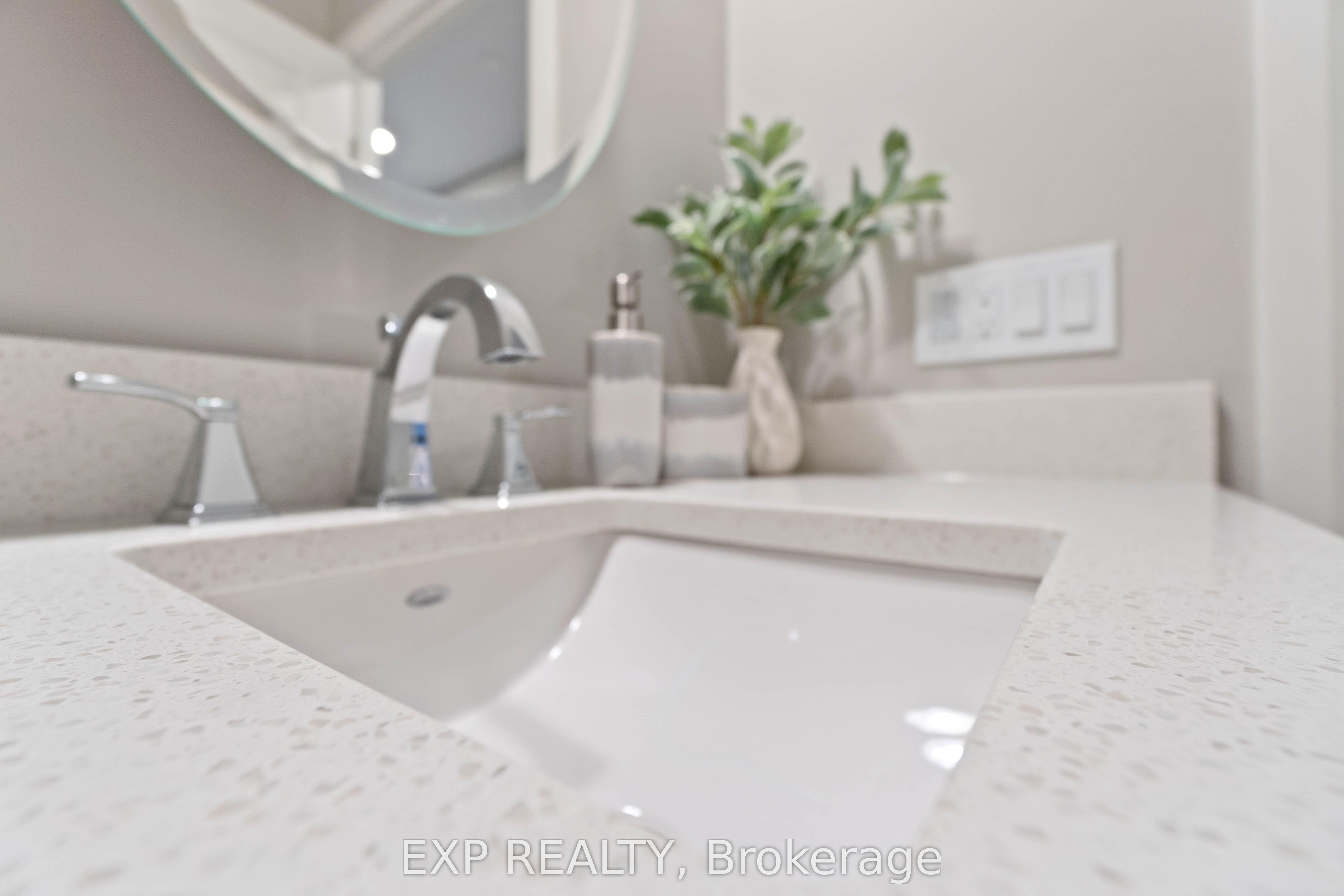31 Eric Devlin Lane 220, Perth, ON K7H 1K9