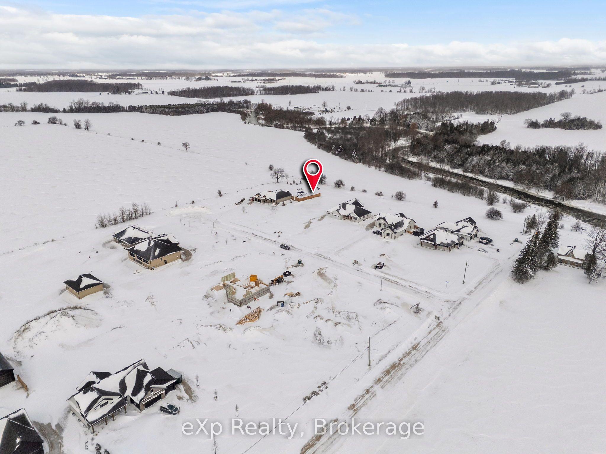 43712 ADELAIDE Street, Huron East, ON N0G 1H0