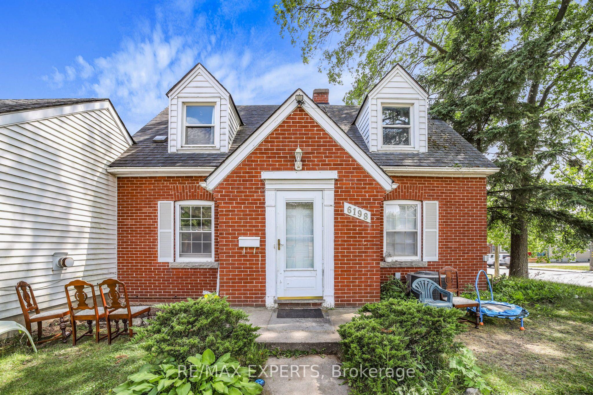 6198 Delaware Street, Niagara Falls, ON L2G 2E8