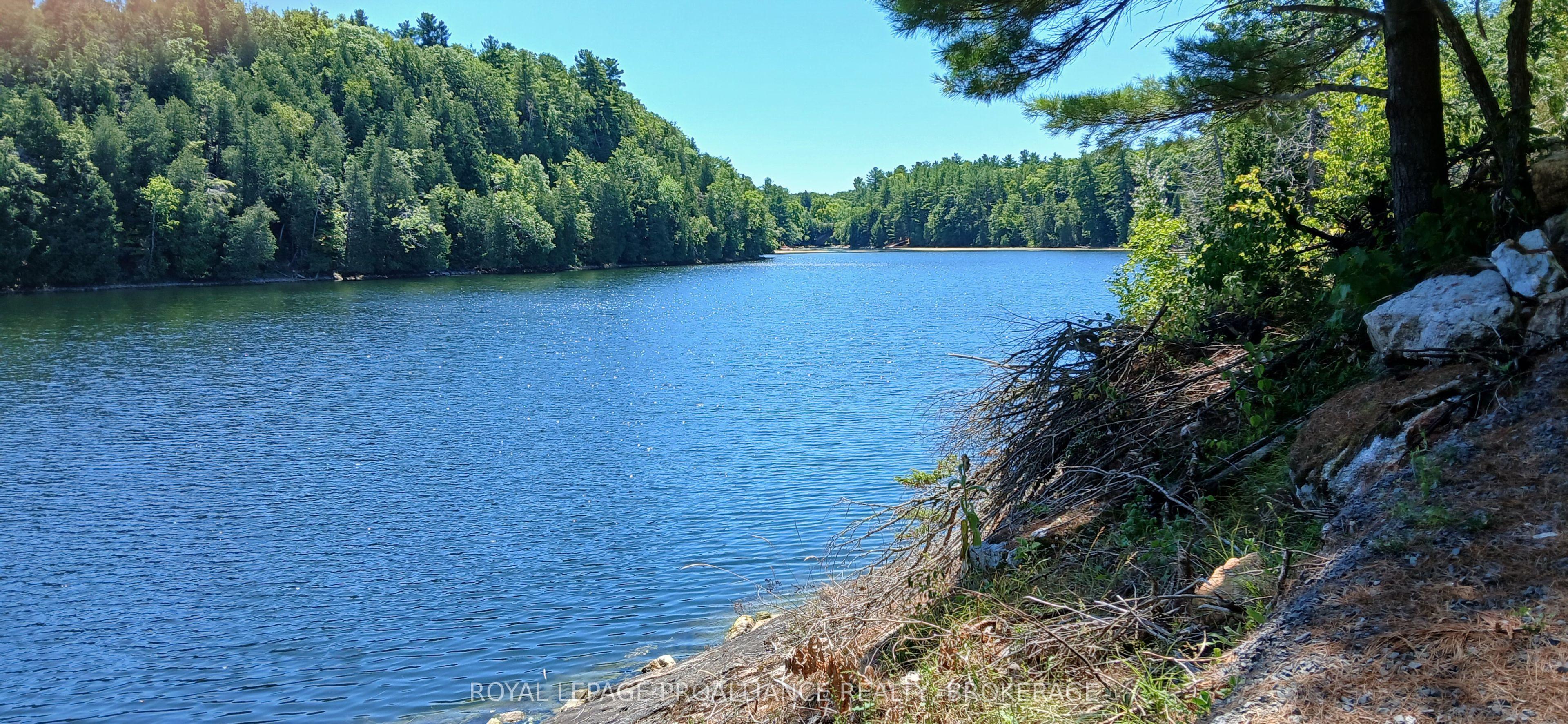 925 Lodge Lane, Leeds and the Thousand Islands, ON K0G 1E0