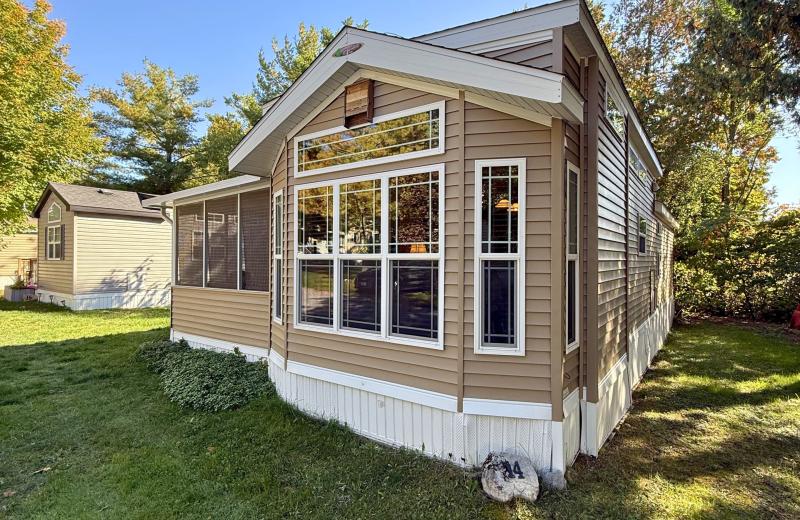 14 Rockhaven, Selwyn, ON K0L 2H0