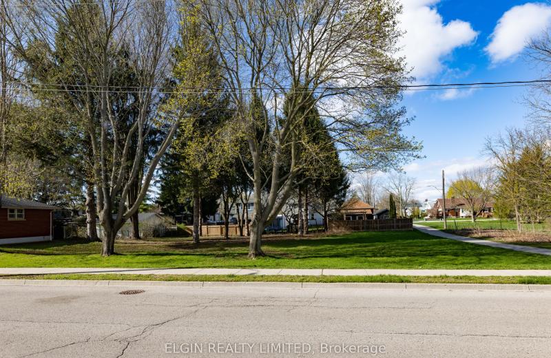94 Chestnut Street, St. Thomas, ON N5R 2A9