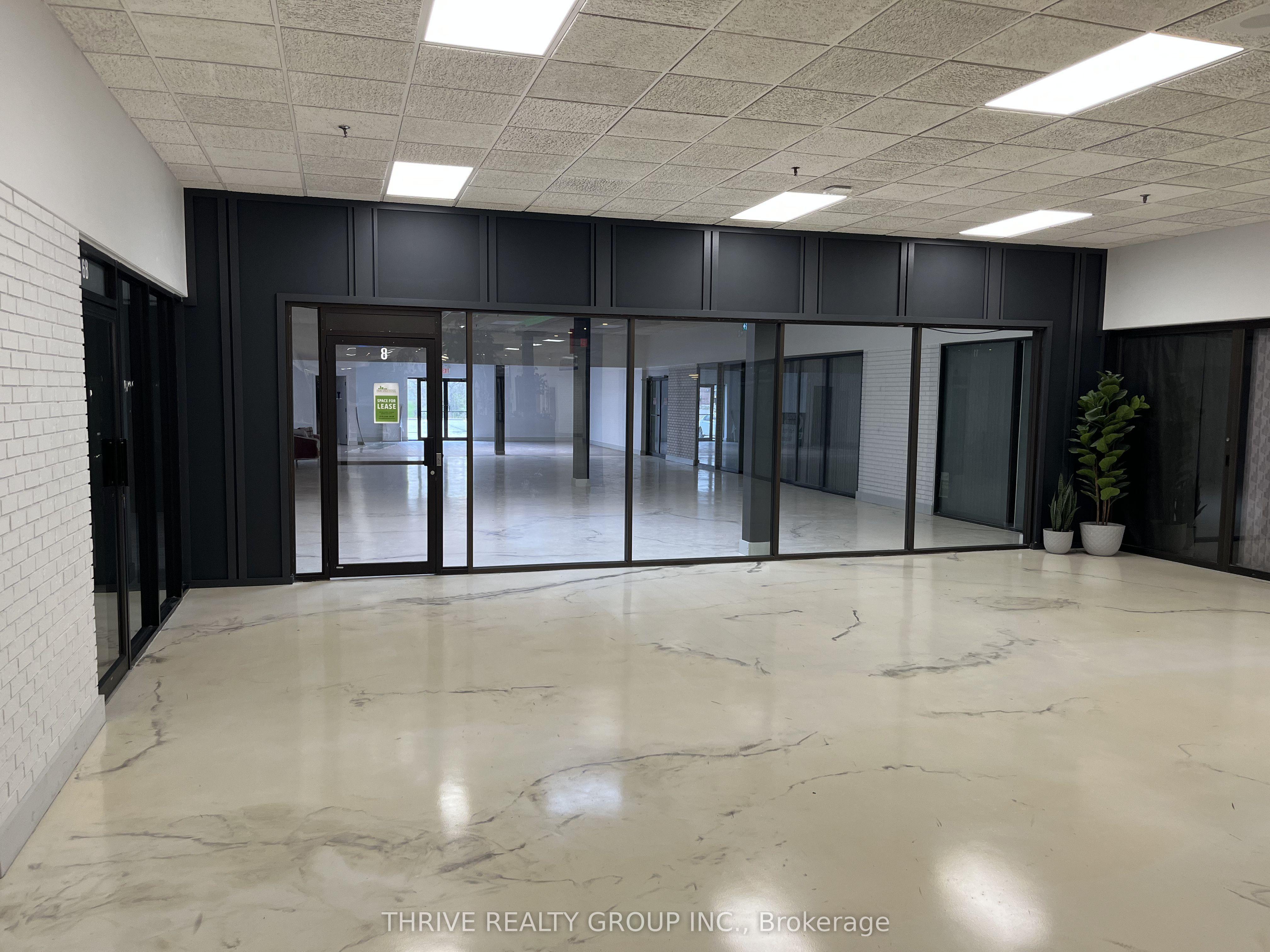 51 Front Street E 8, Strathroy-Caradoc, ON N7G 1Y5