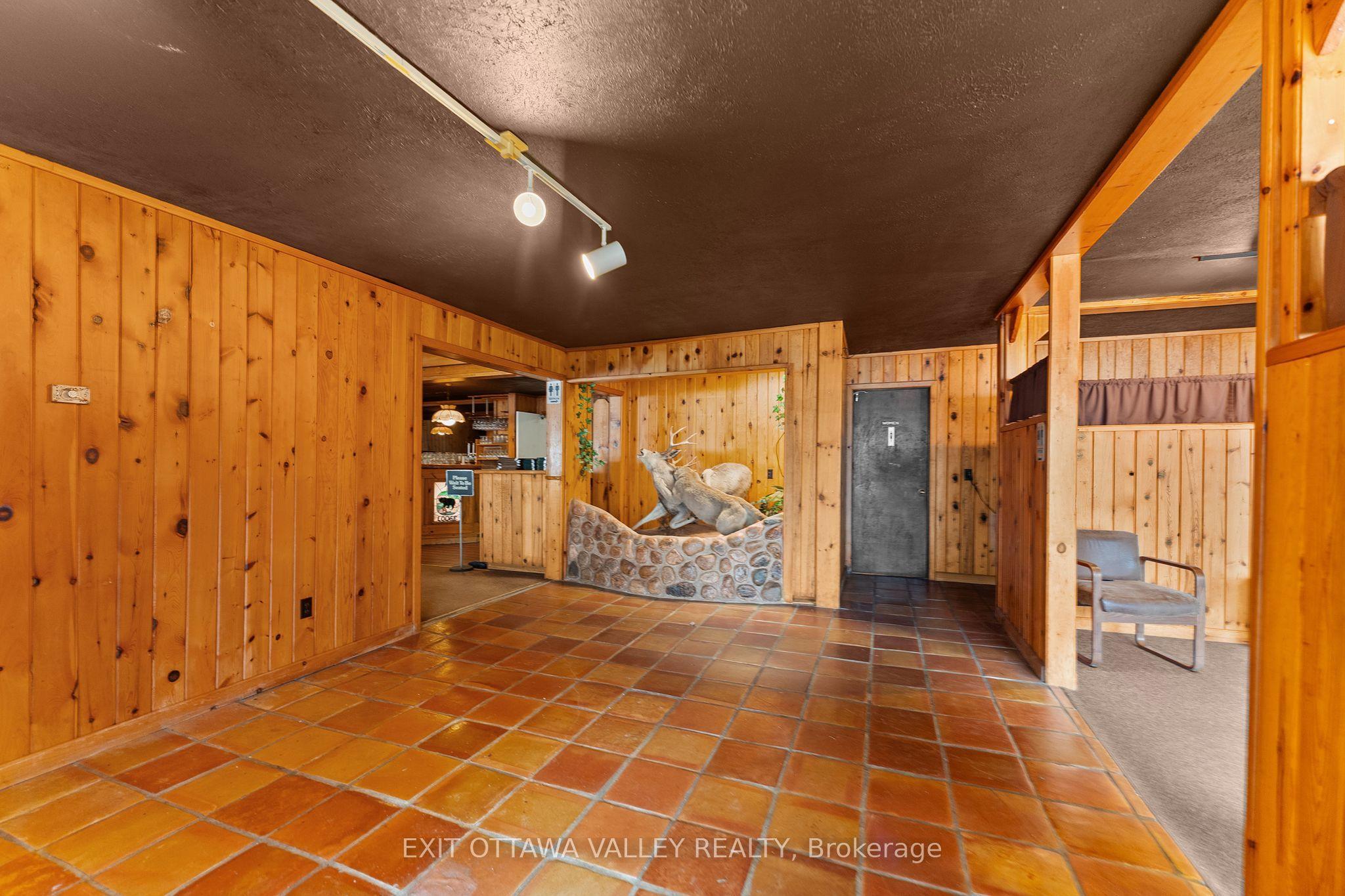 104 K/O Lodge Trail, Laurentian Hills, ON K0J 1P0