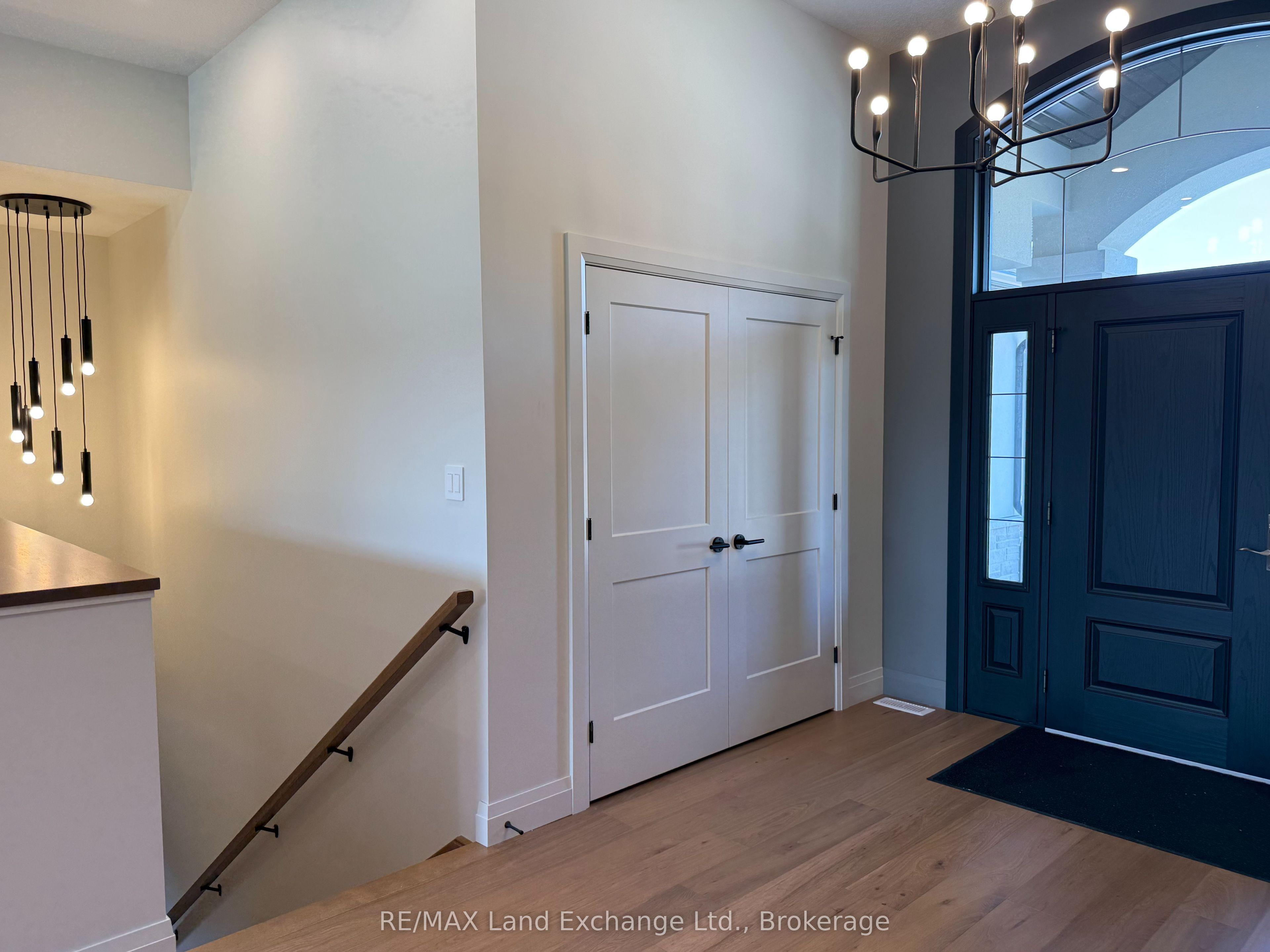 926 Bogdanovic Way, Huron-Kinloss, ON N2Z 0H3