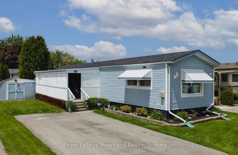 45 REDFORD Drive, South Huron, ON N0M 1S3